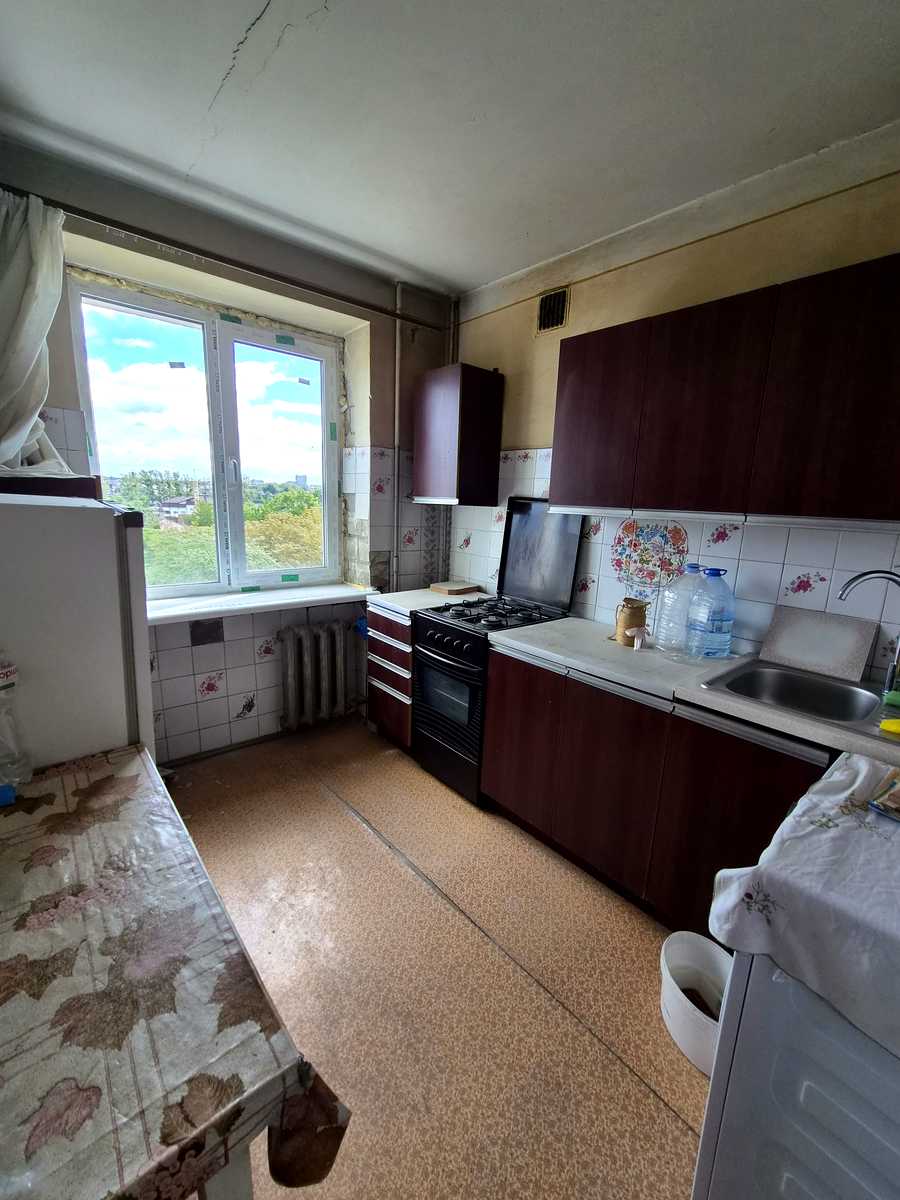 1877850740673038