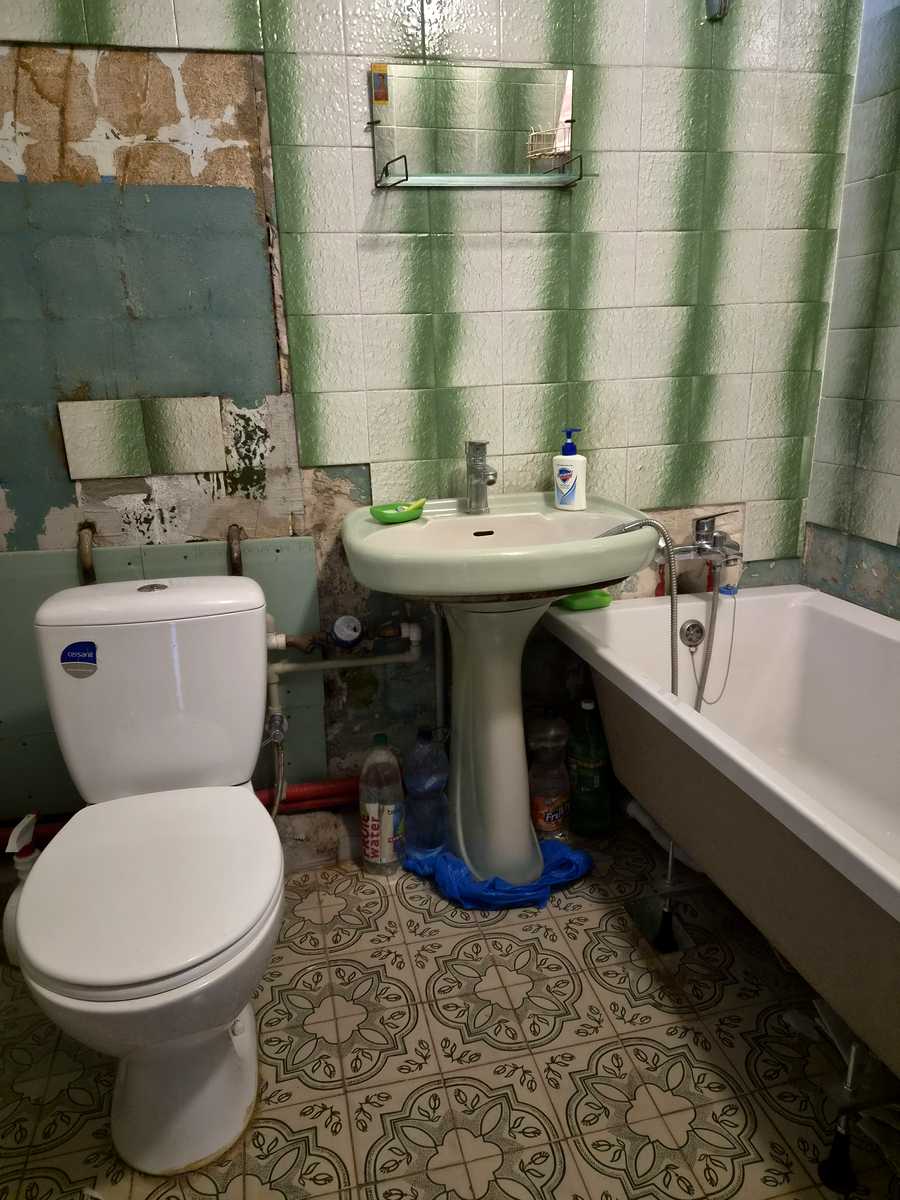 1877850745303255