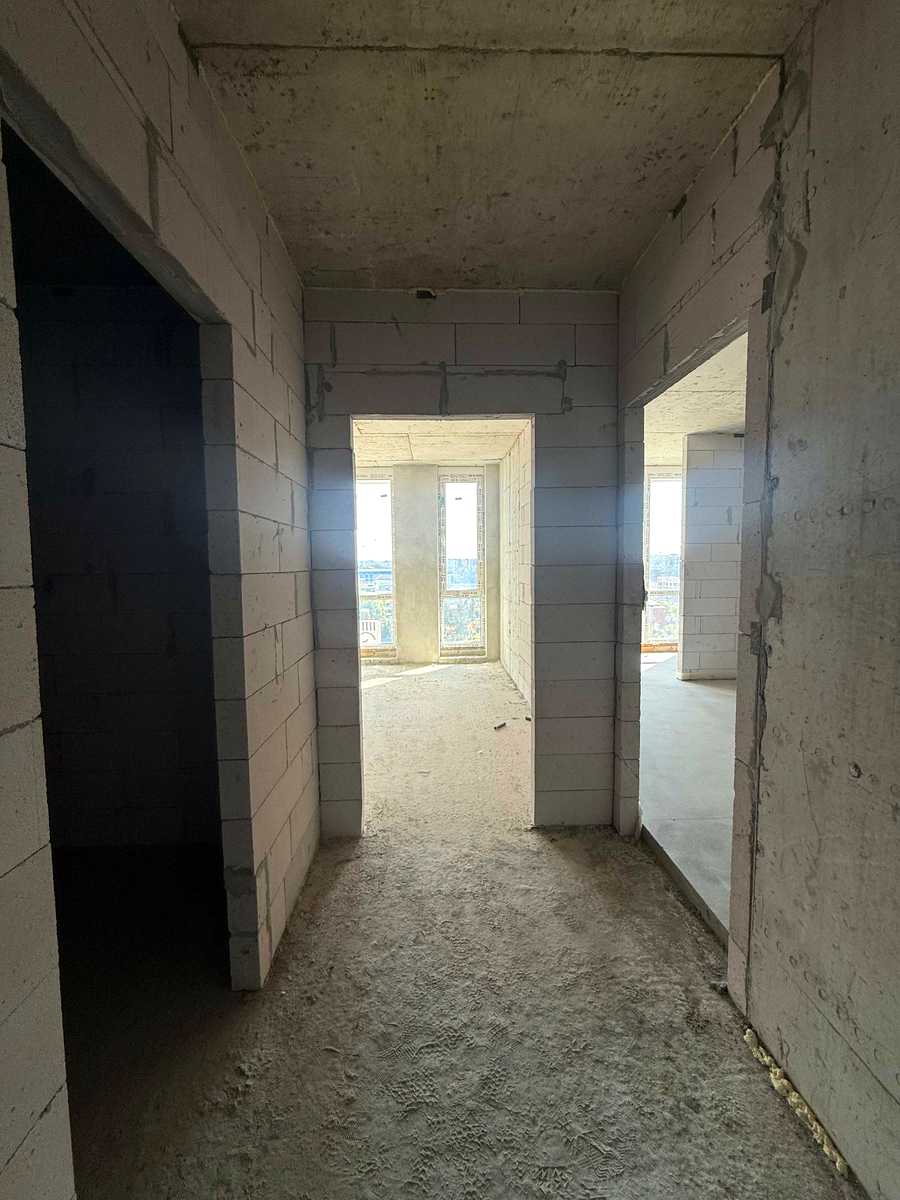 1877851275327615