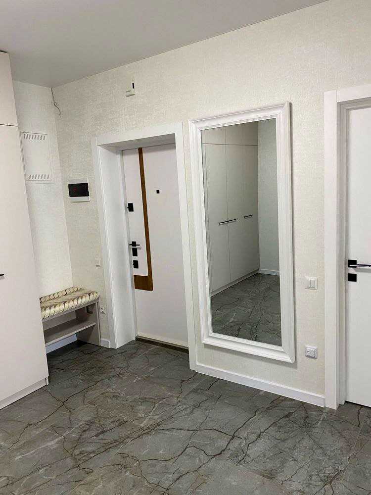 1877851492147130