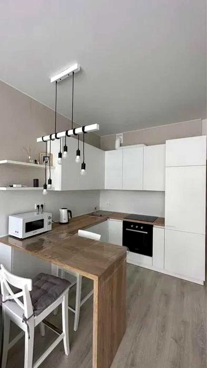 1877851913342174