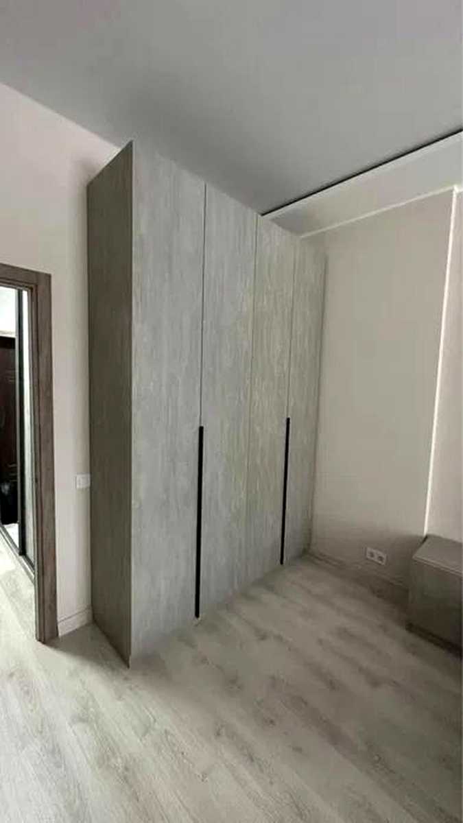 1877851914081213