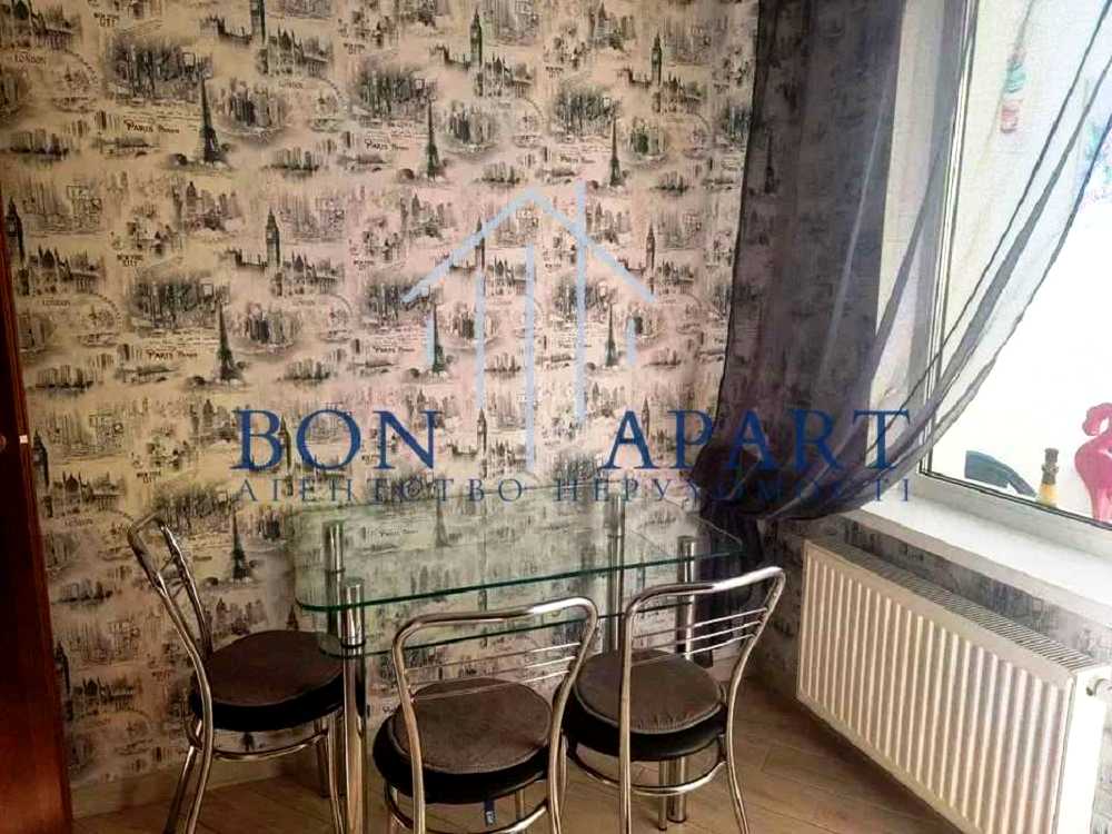 1877851952616347