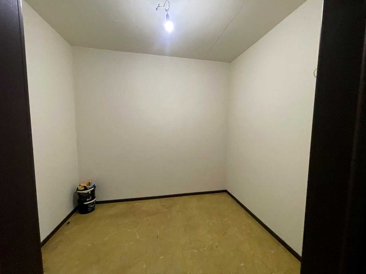 1877852303412186