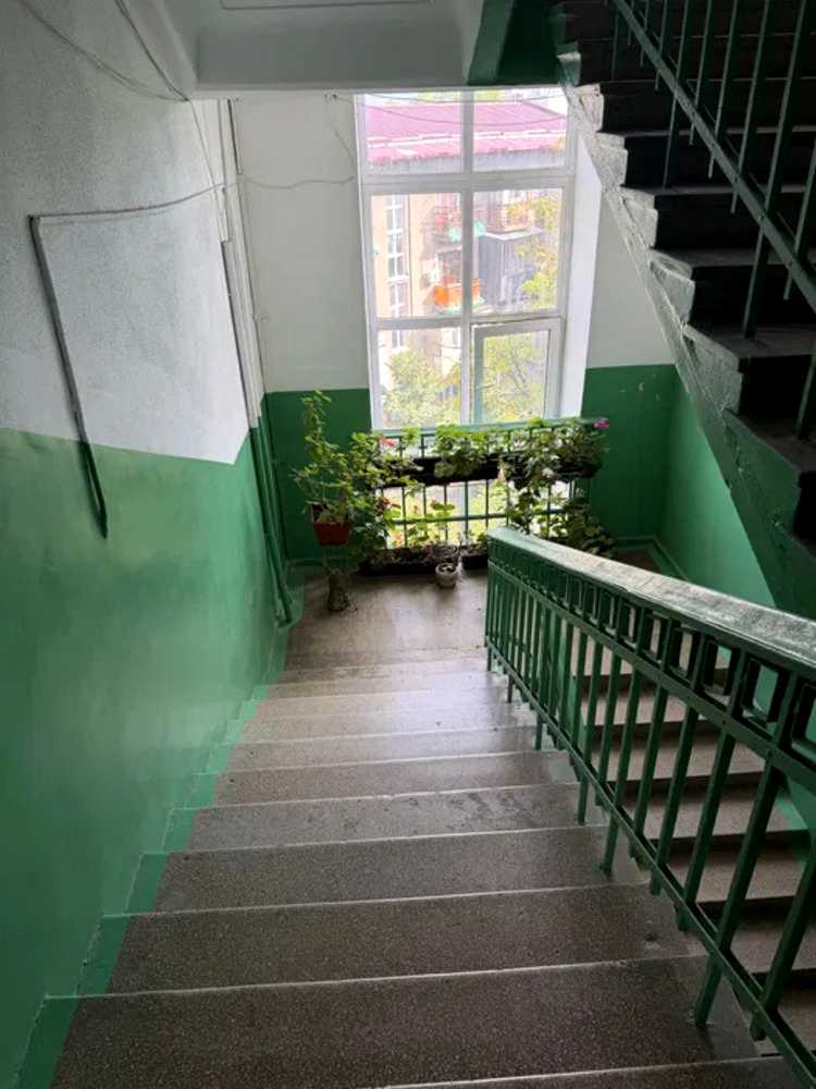 1877852606265487