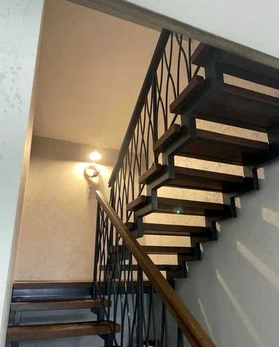 1877853928572395