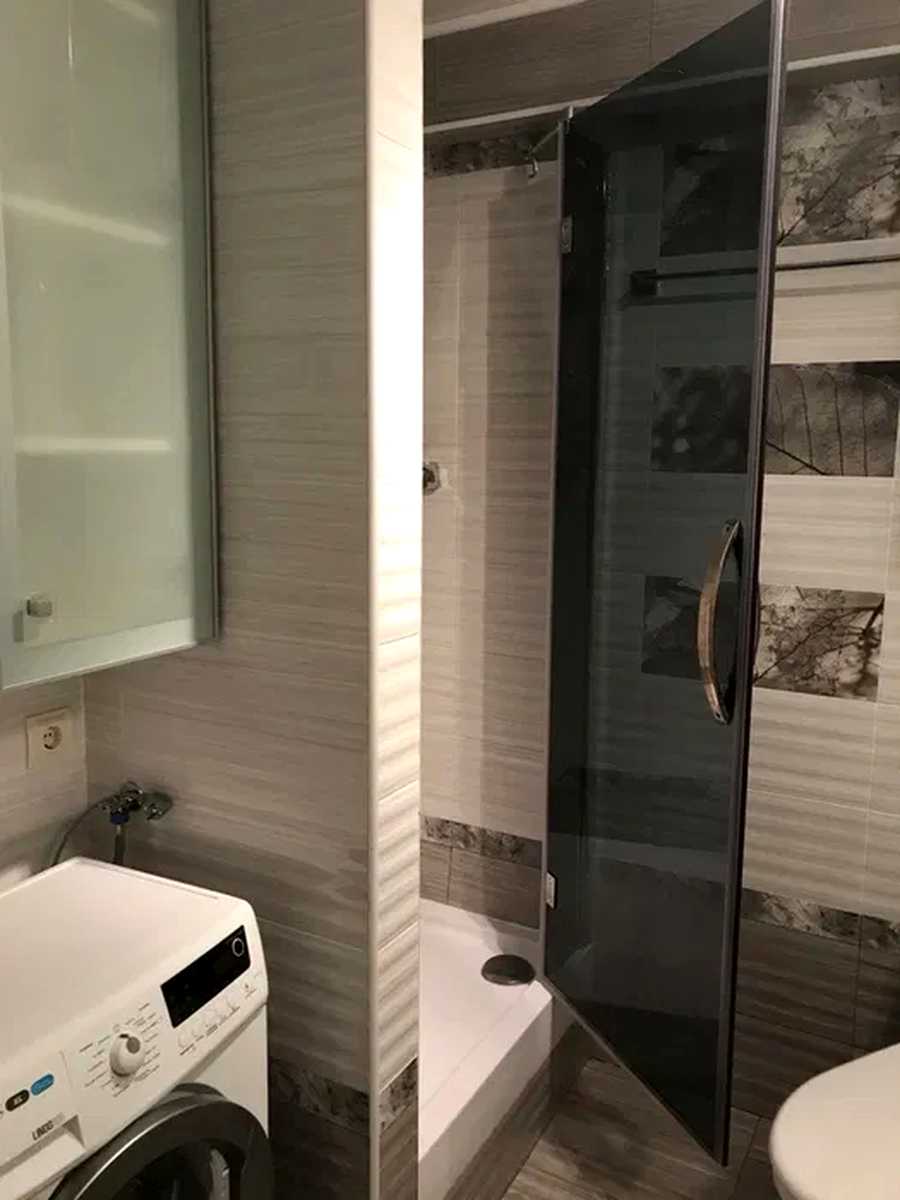 1877855310250793