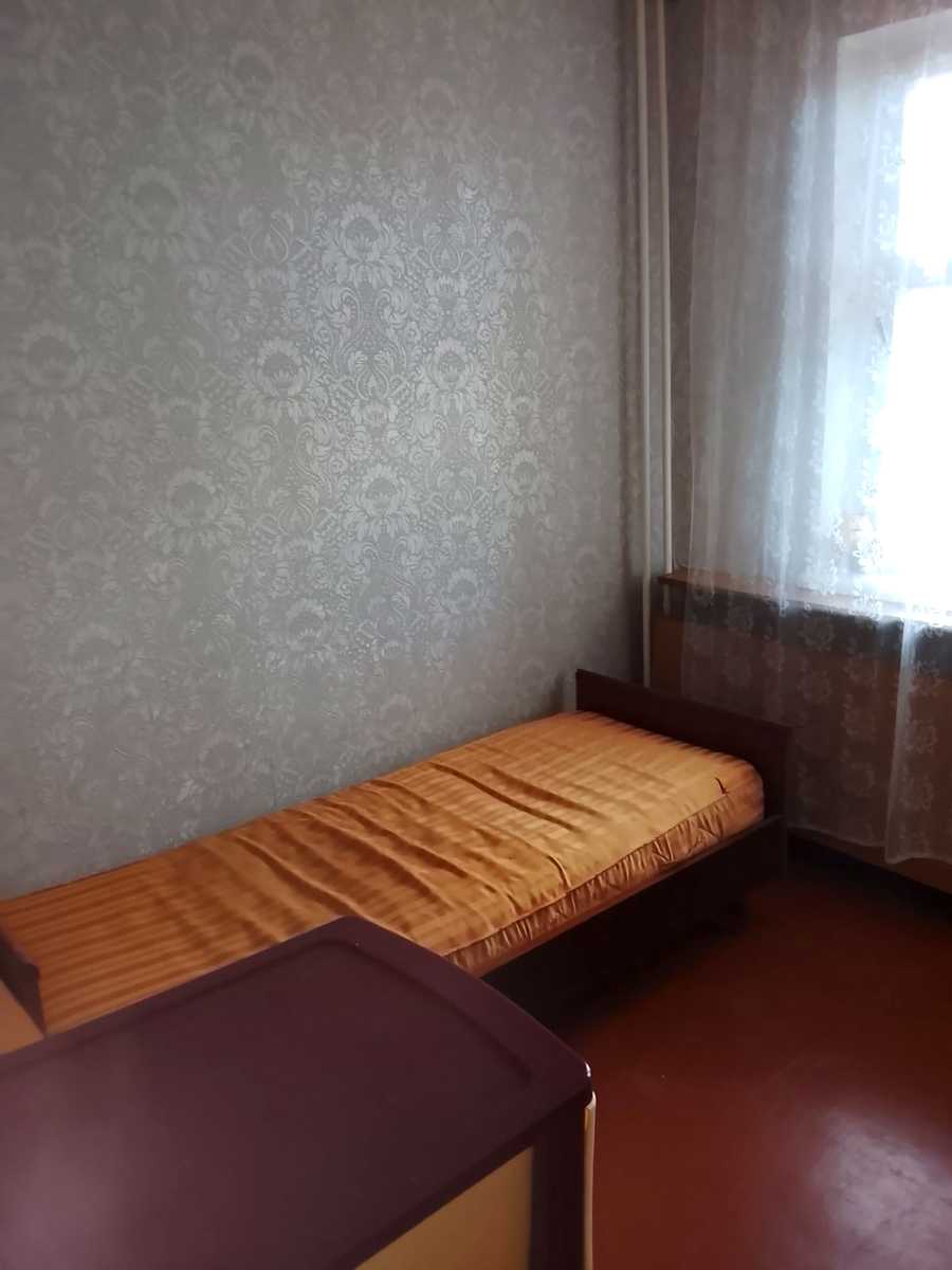 1877857118752641