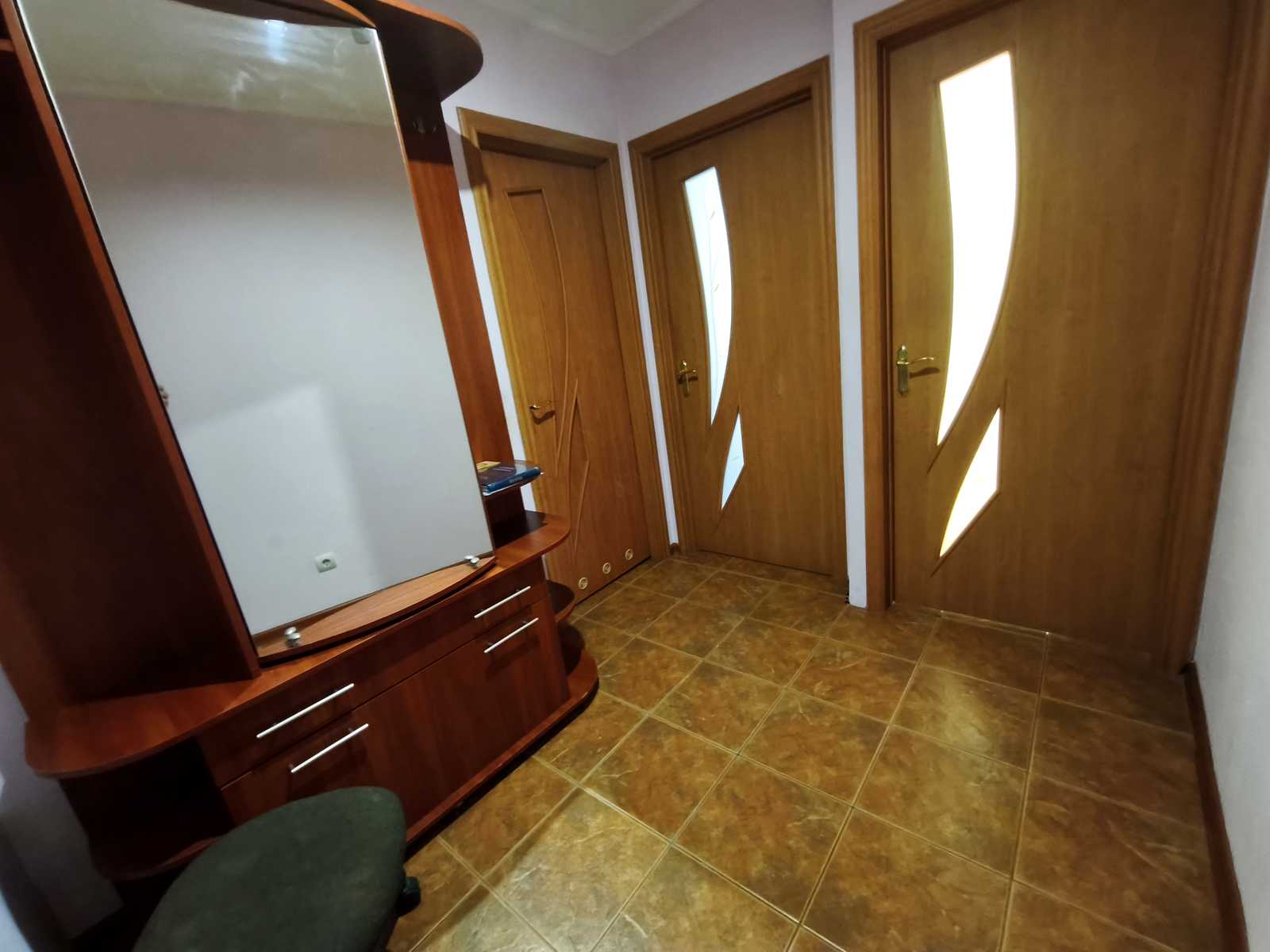 1877857228640869