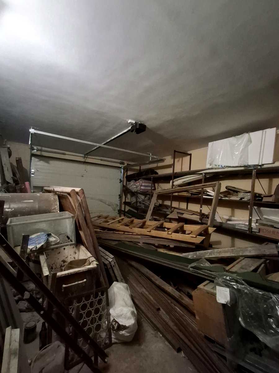 1877861313441994
