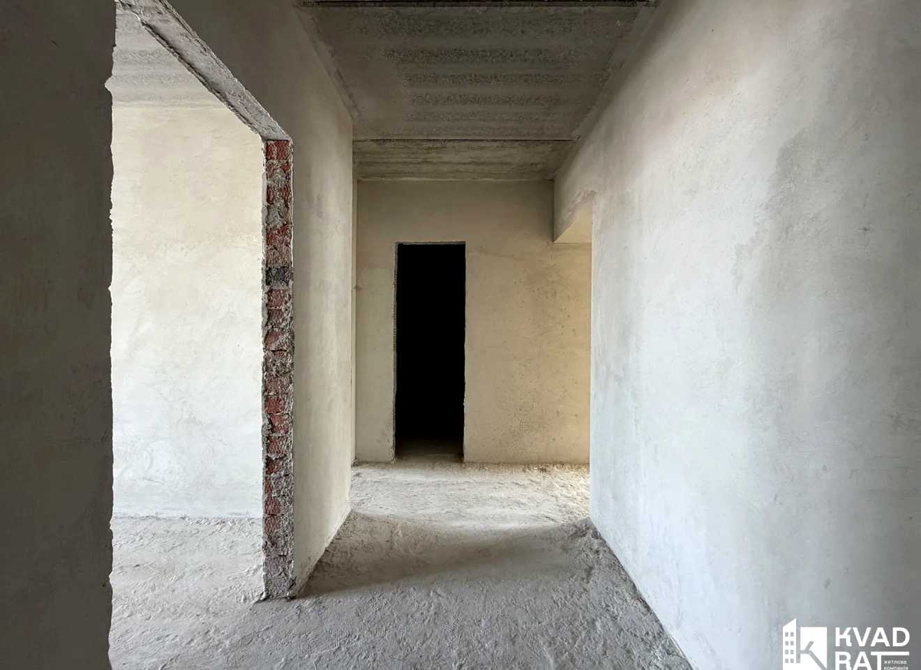 1877861780541922