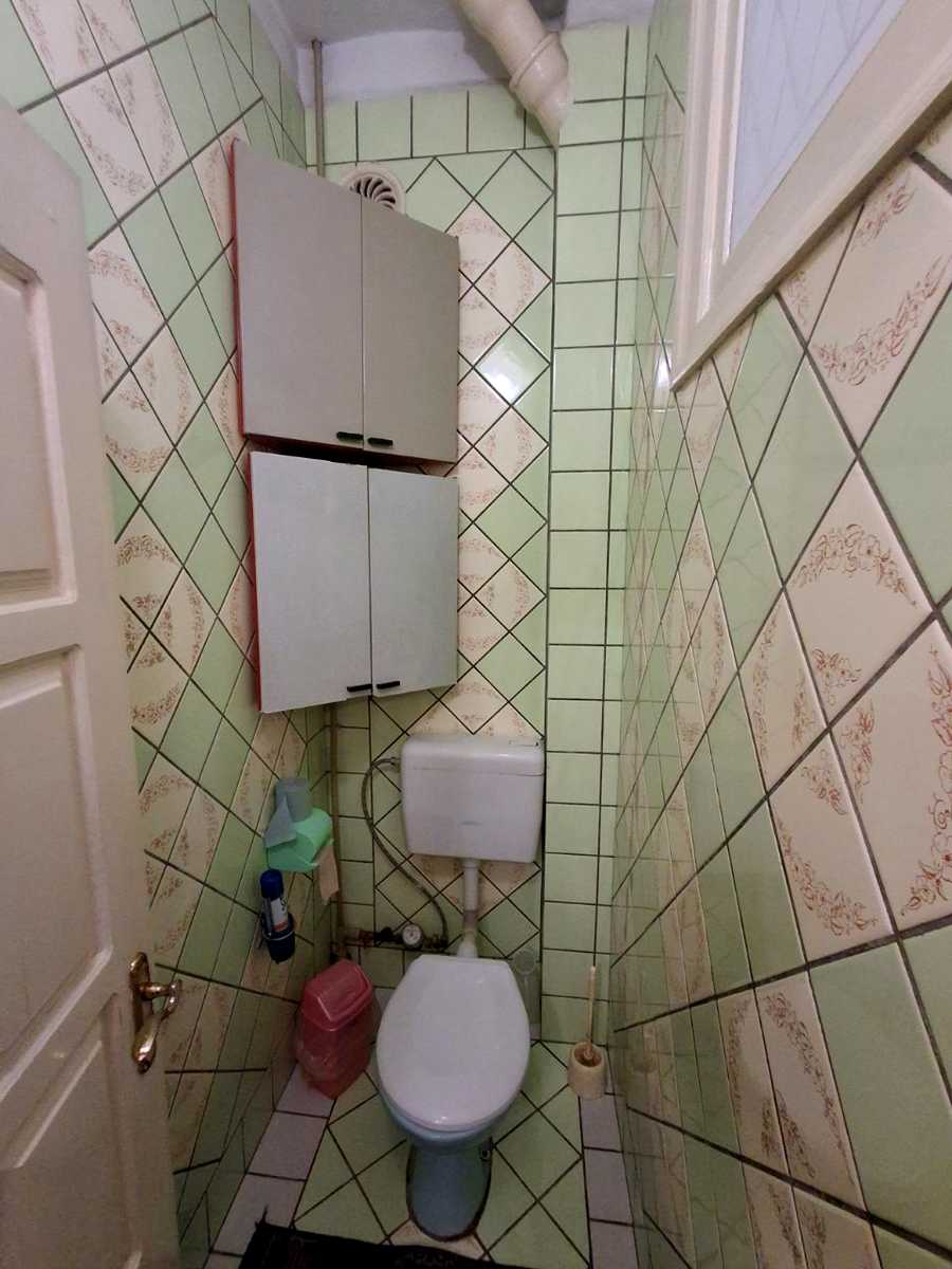 1877862962039847