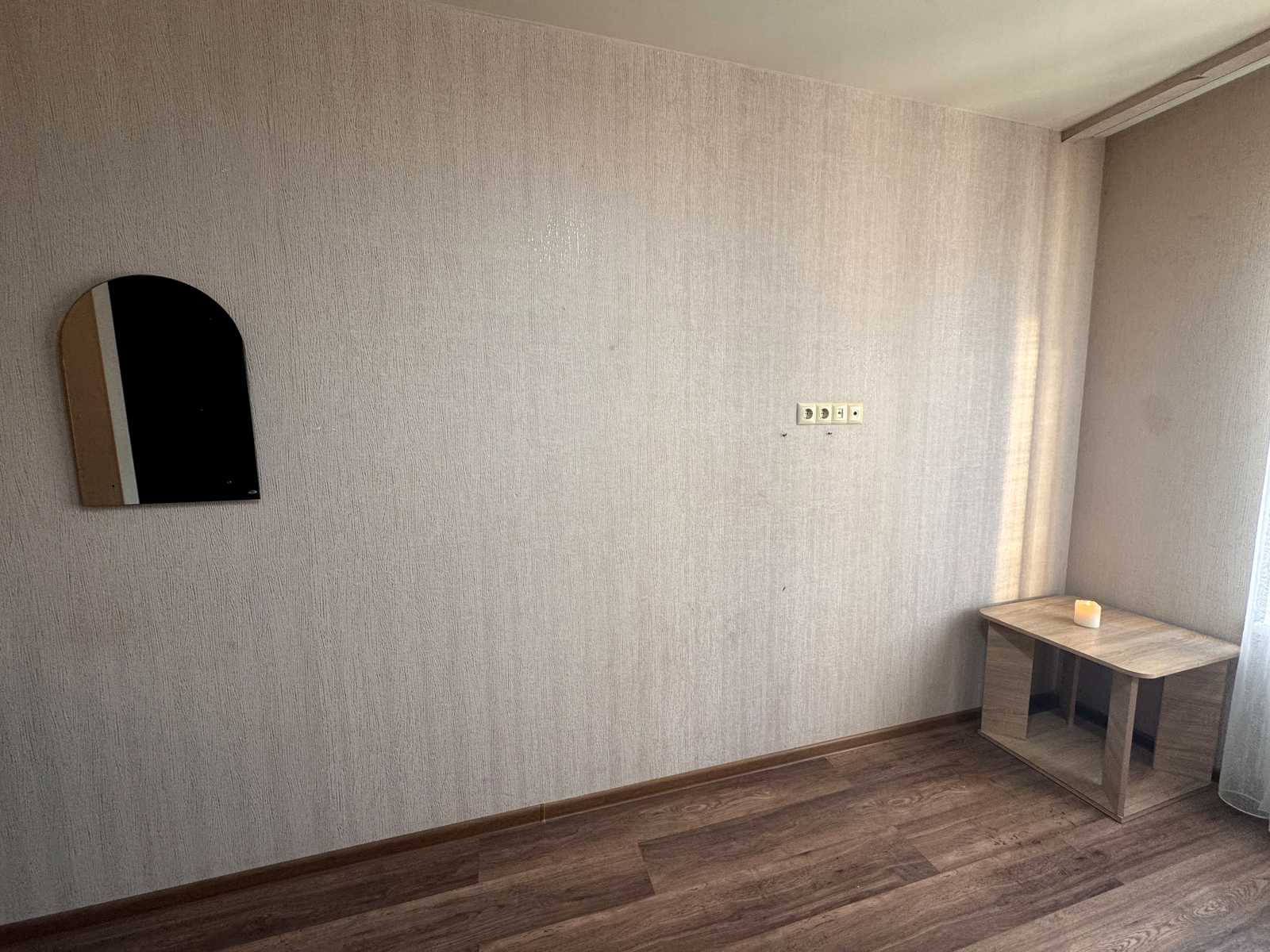 1877864322571040