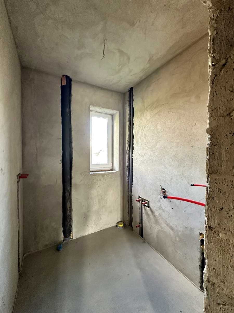 1877869633734511