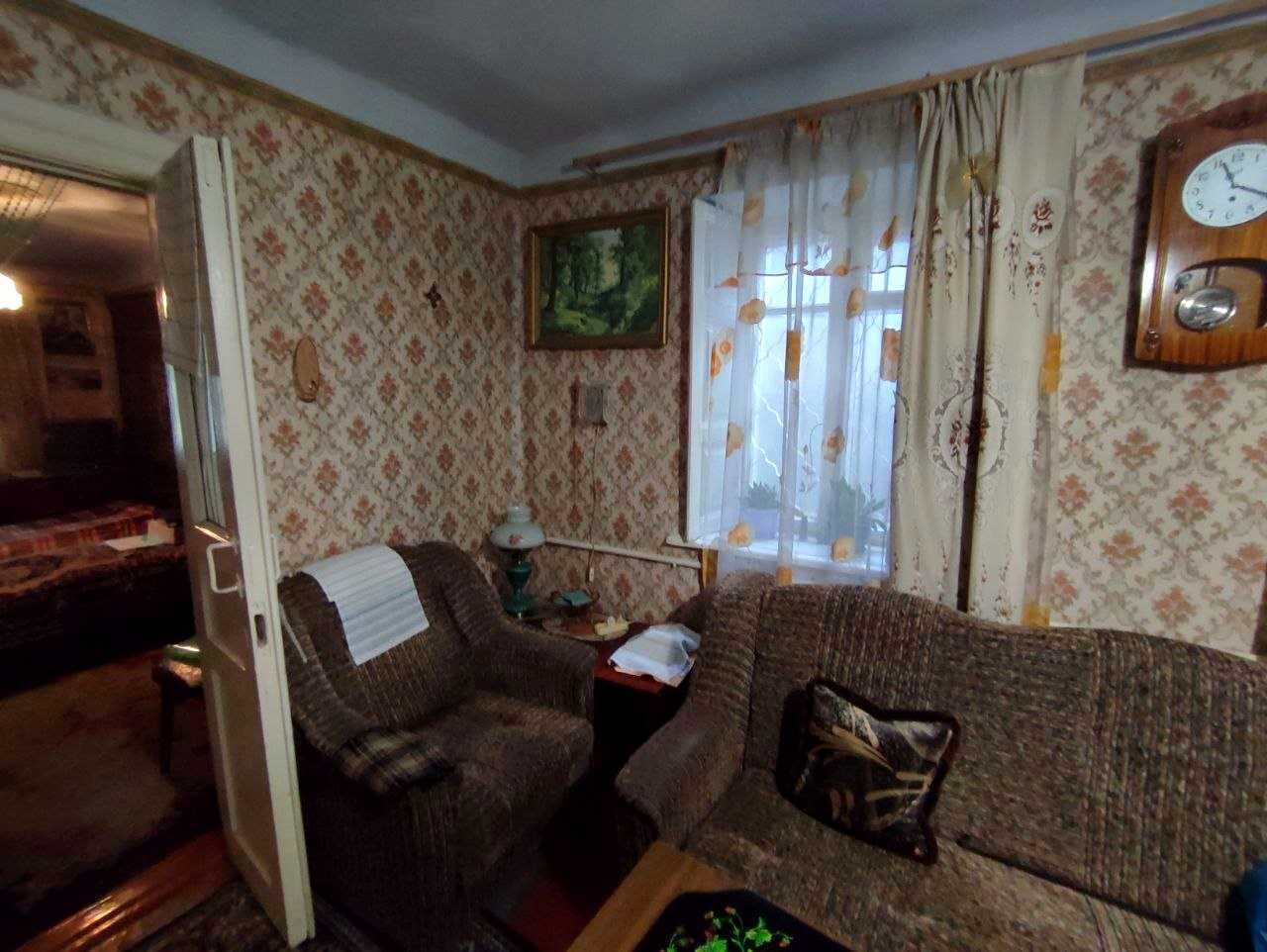 1877876027863599
