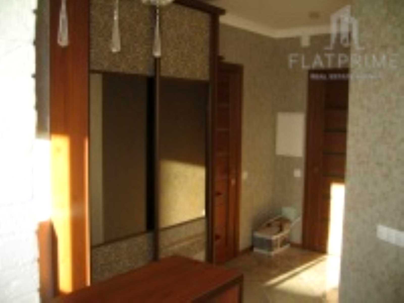 1877876538859016