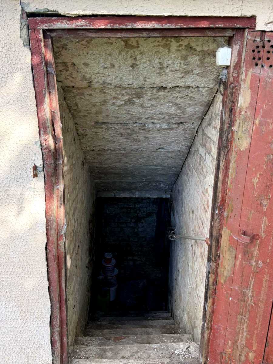 1877881873138914