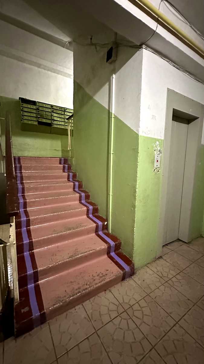 1877886623949323