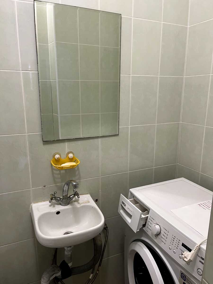 1877911151270676
