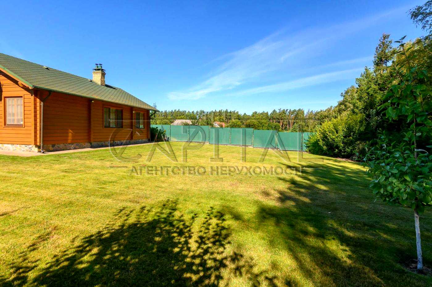 1877916045115367