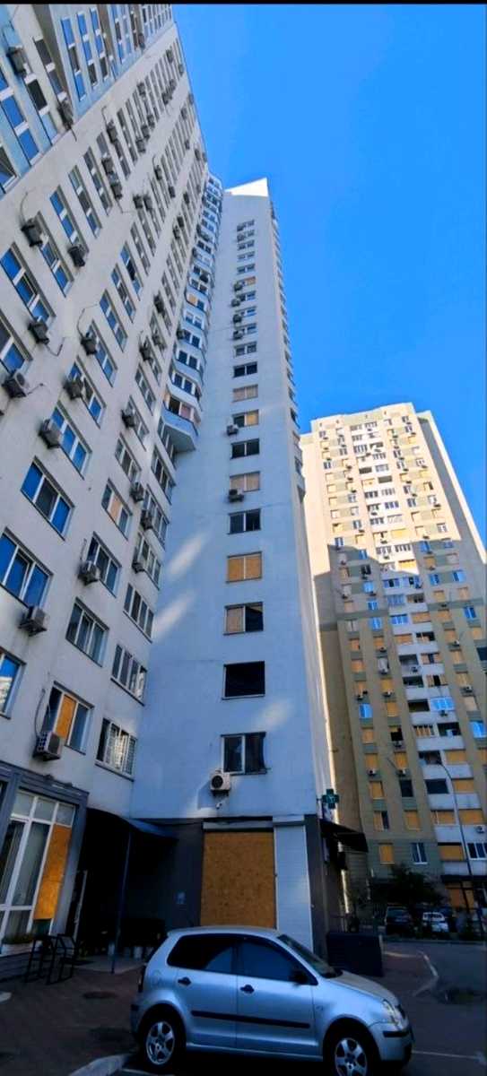 1877918829155740
