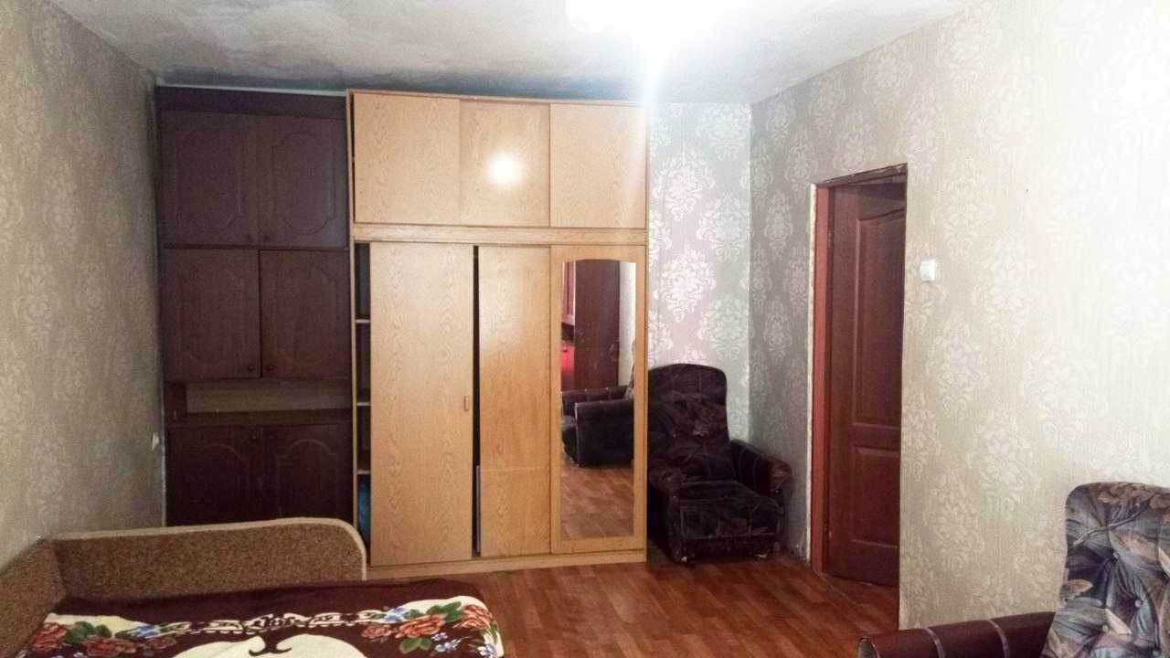 1877920911772063