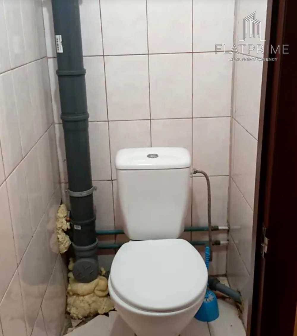 1877921577940390
