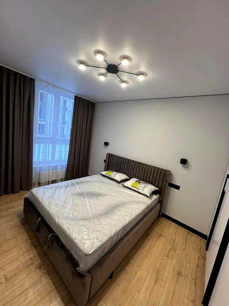 1877922299683961