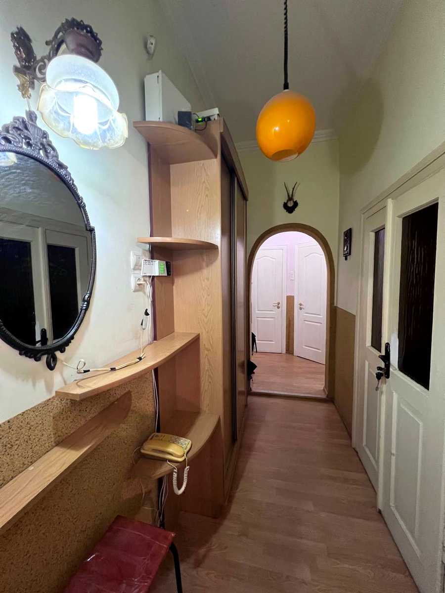 1877924576778783