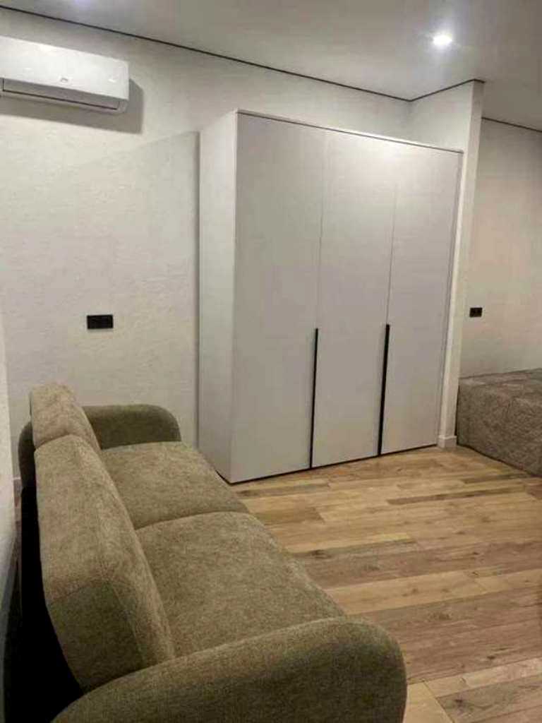 1877924613463708