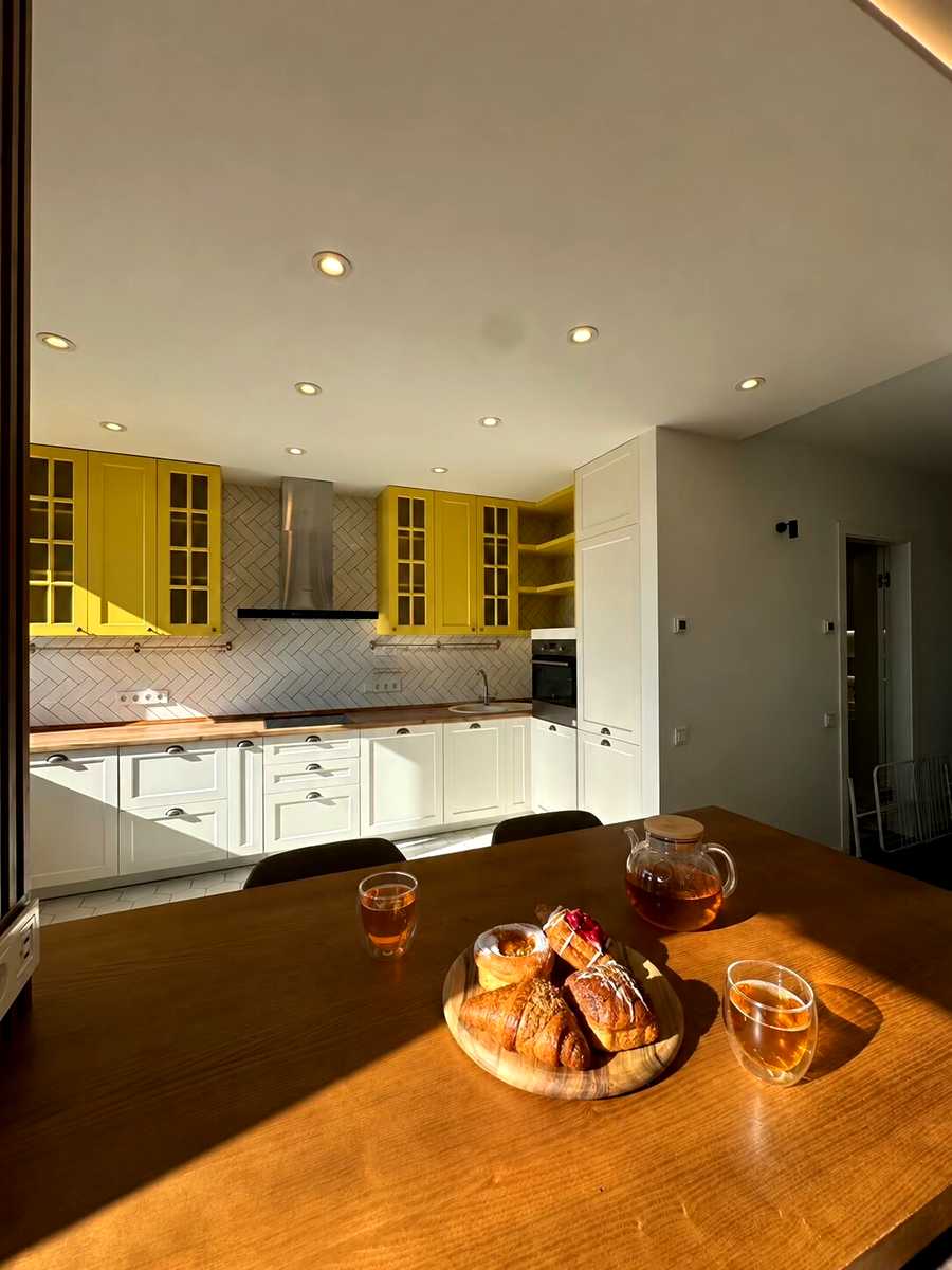 1877925010201044