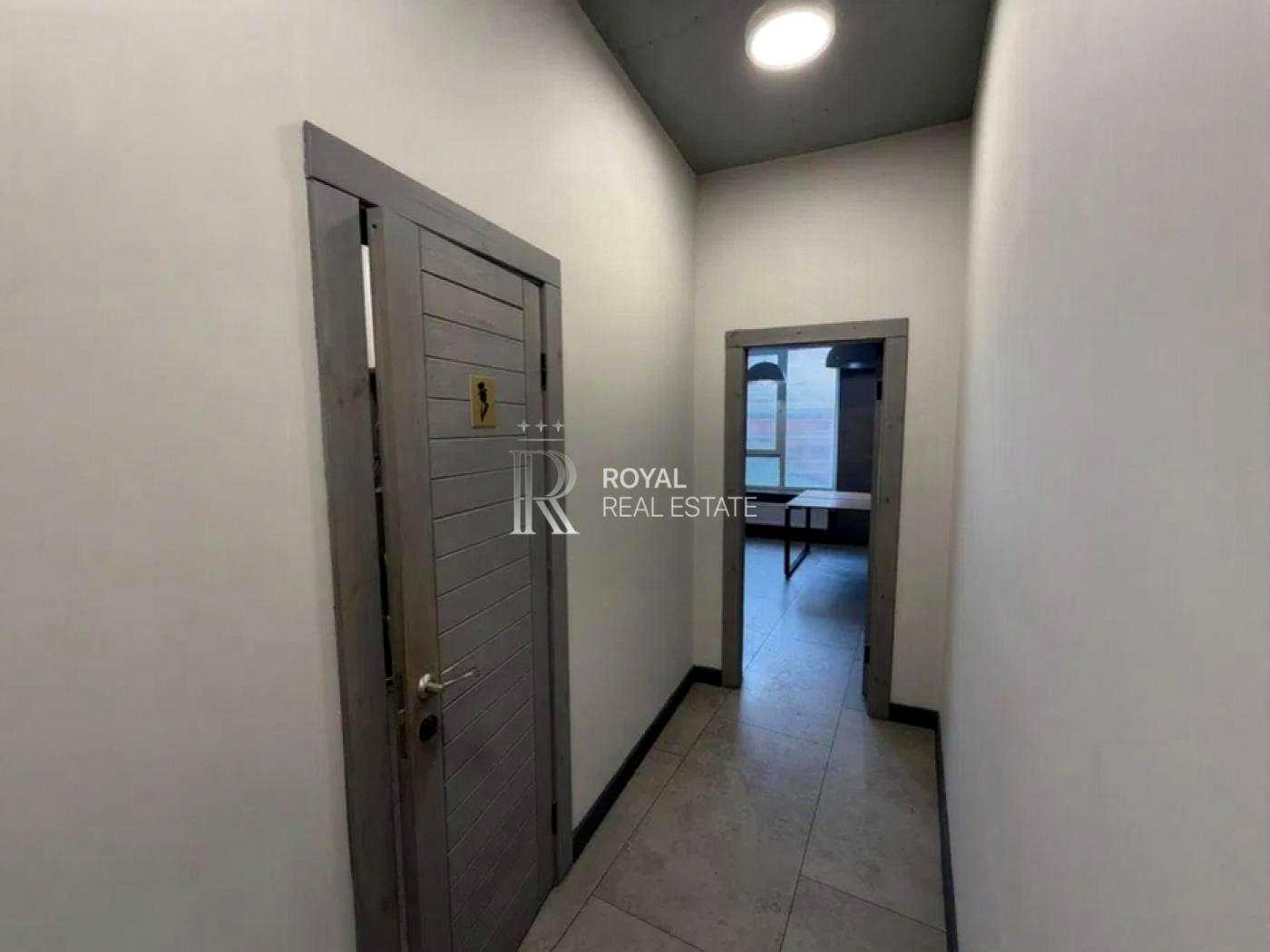 1877925053124461