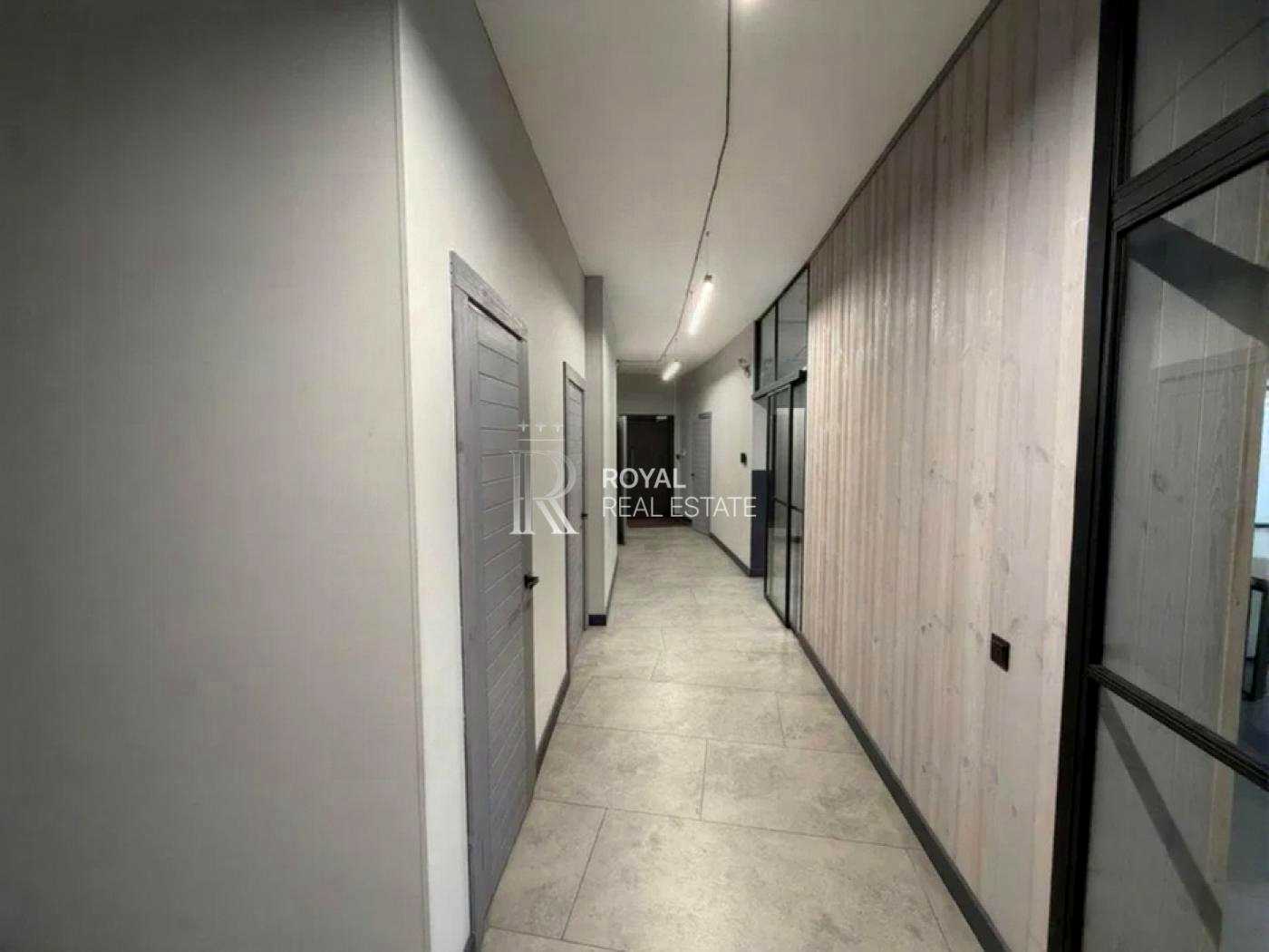 1877925053939835