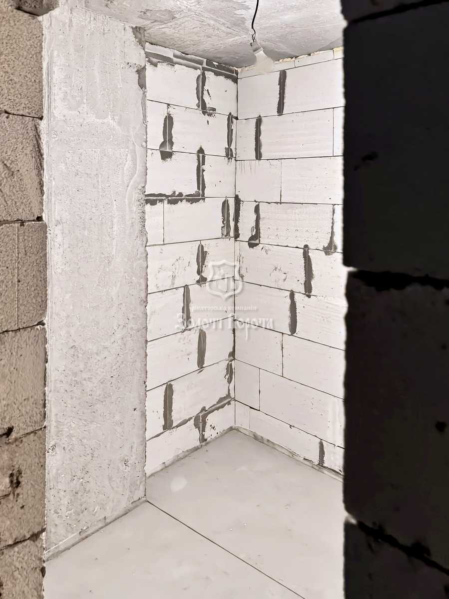1877925211987993