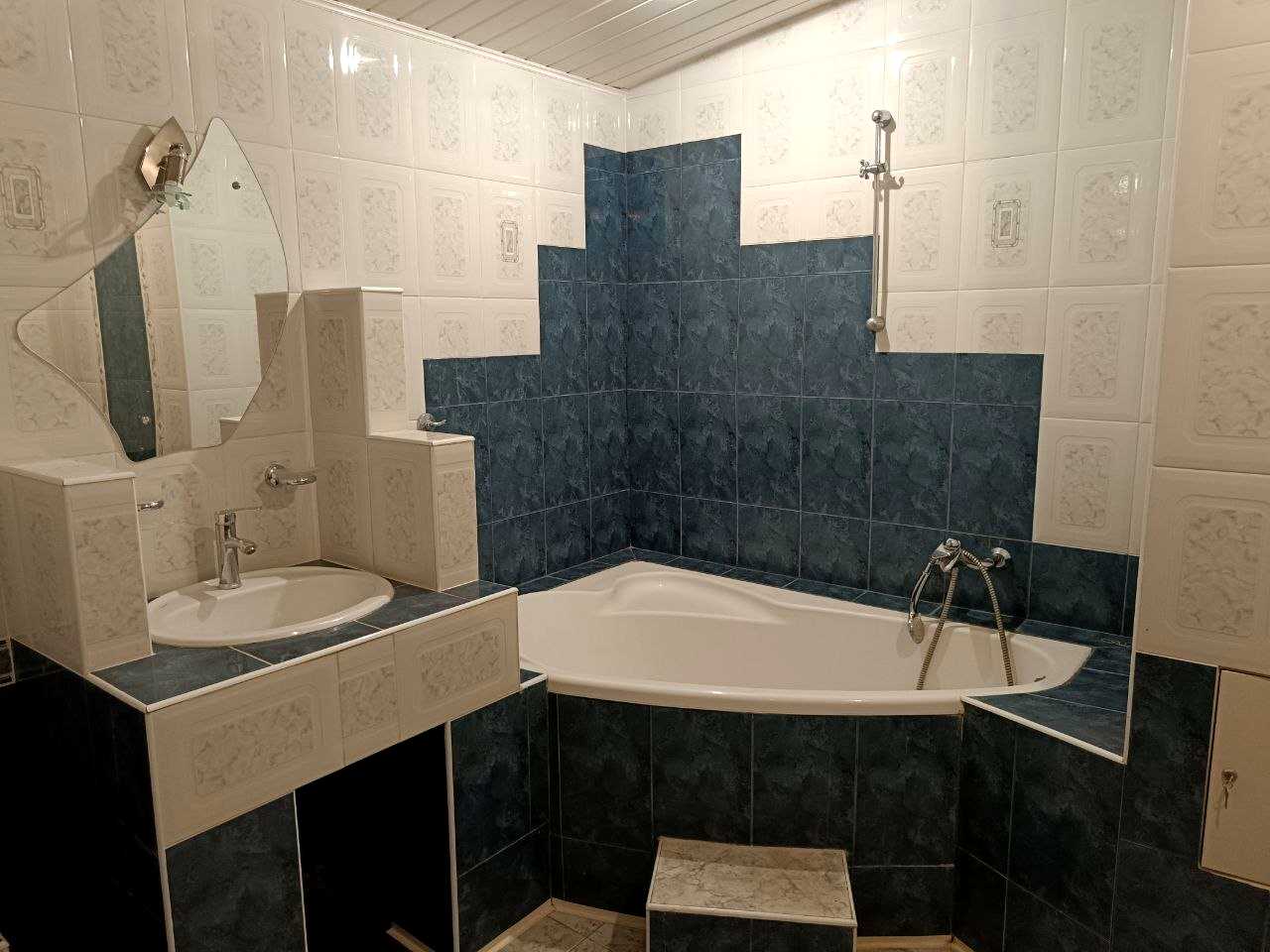 1877925780410506