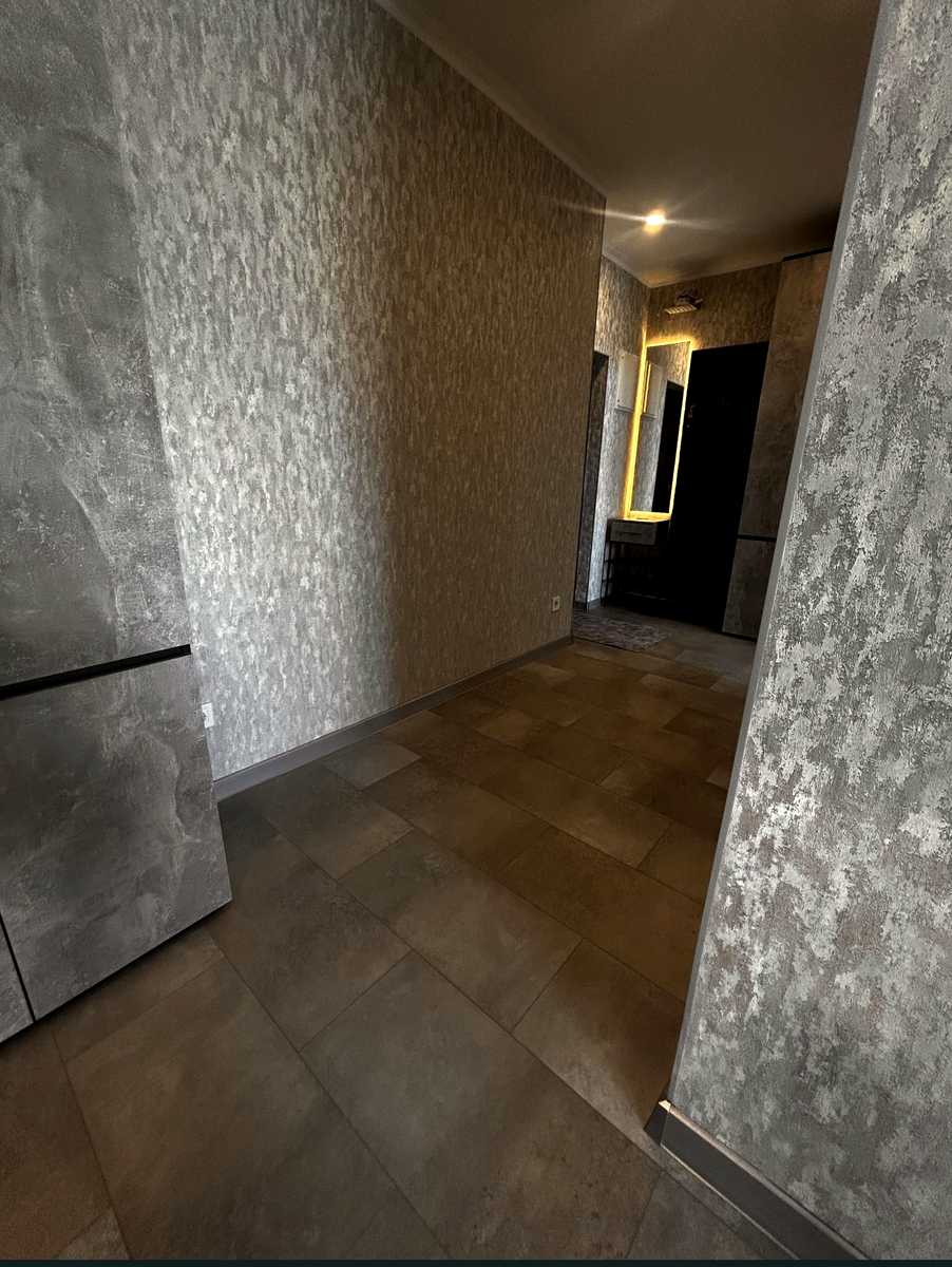 1877926618764424