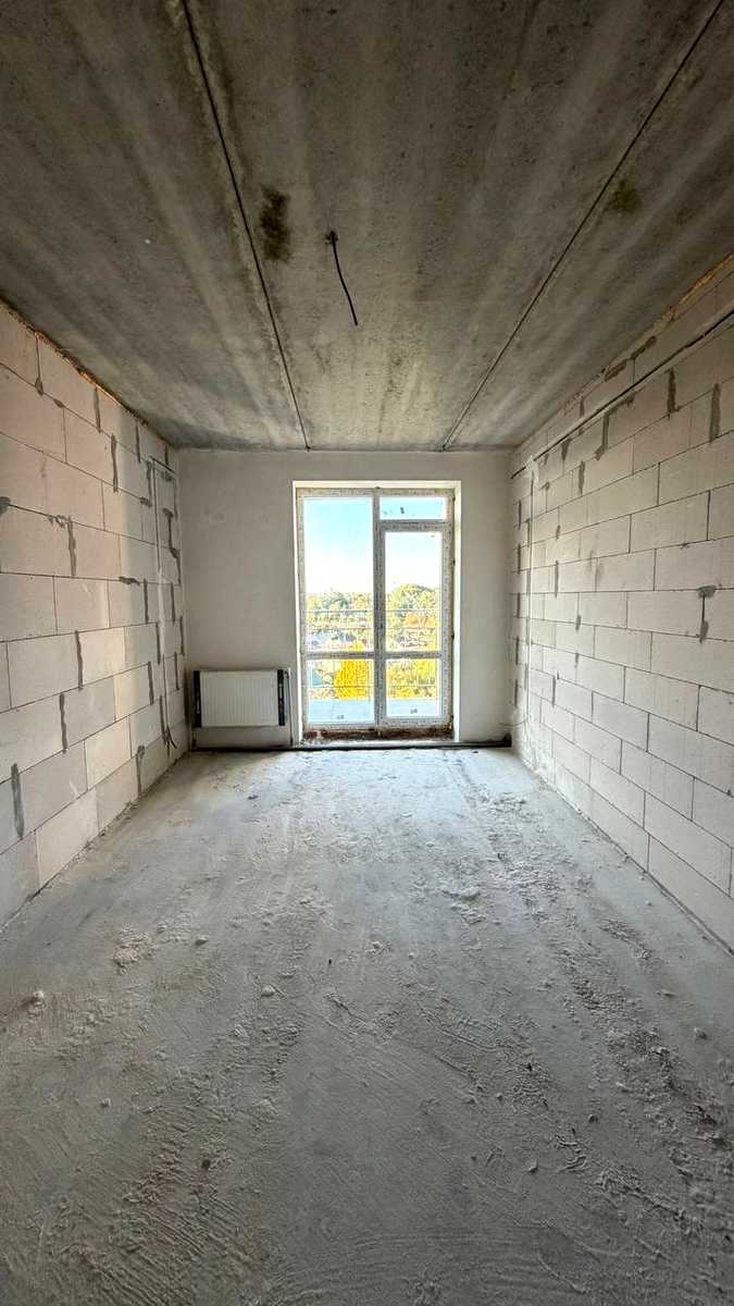 1877926982992067