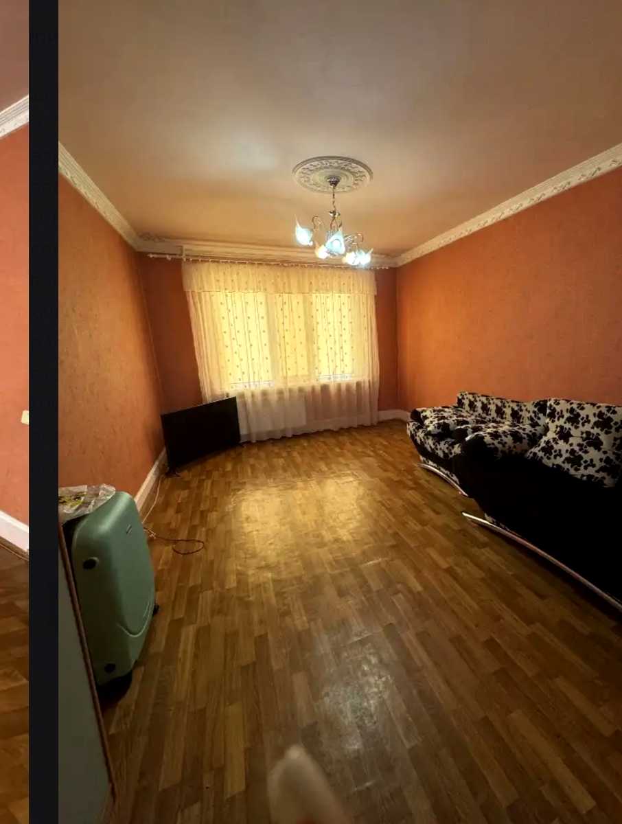1877928902527459