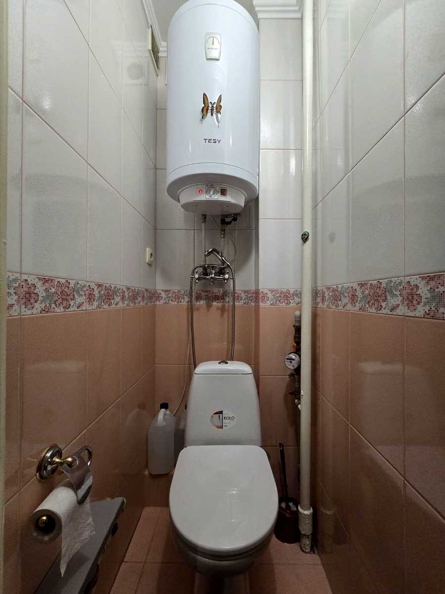 1877930731240259
