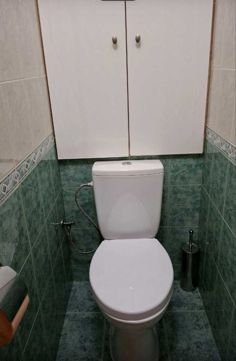 1877931307304317