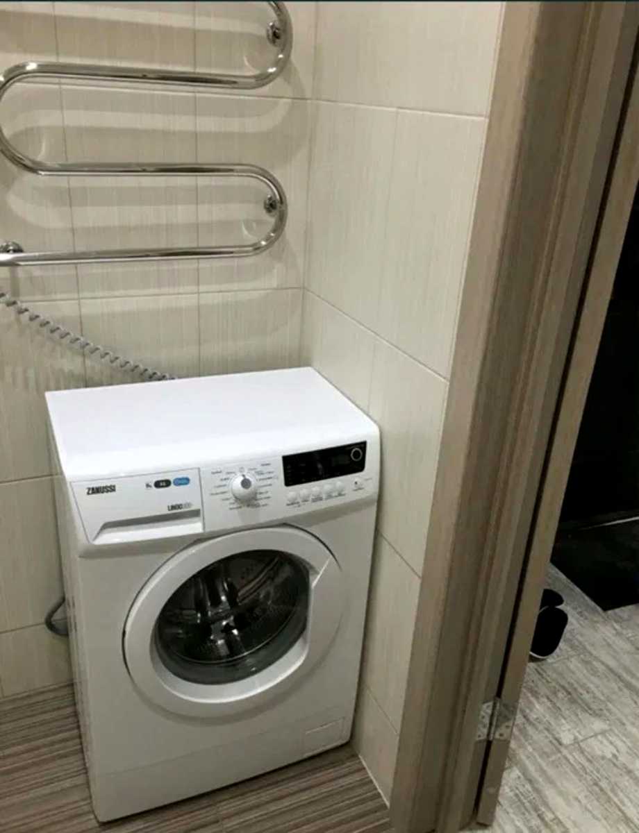 1877931581184646
