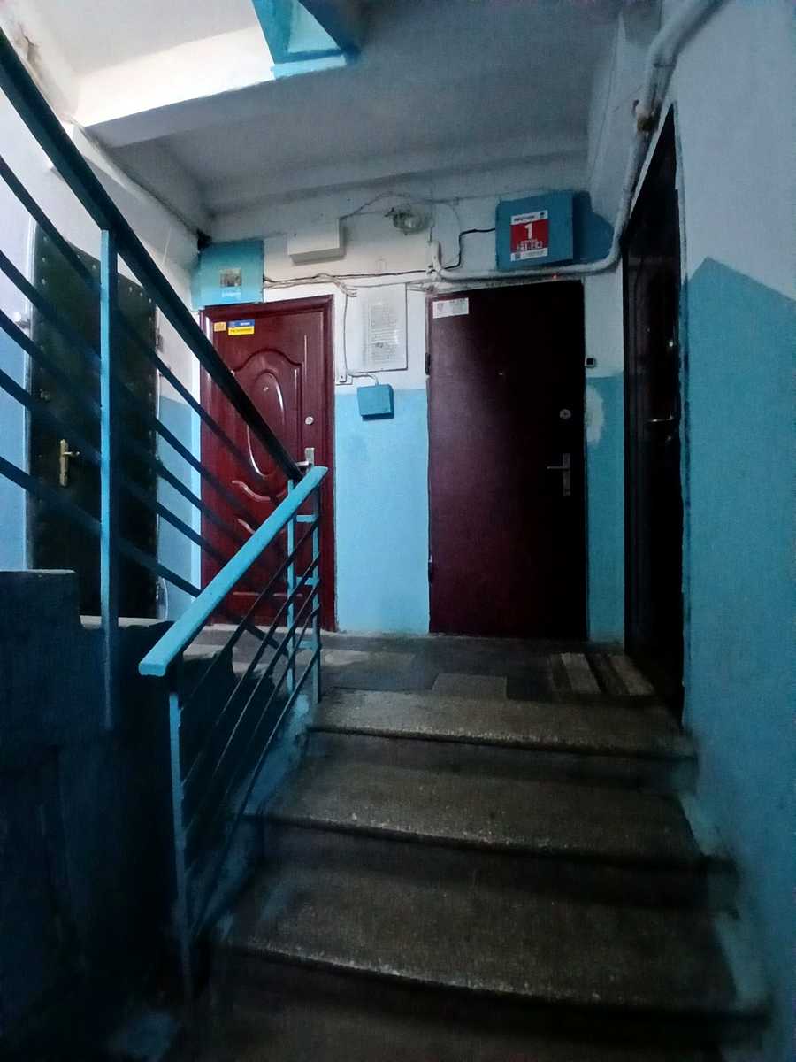 1877931862294340