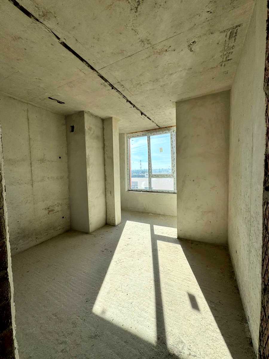 1877932120618174