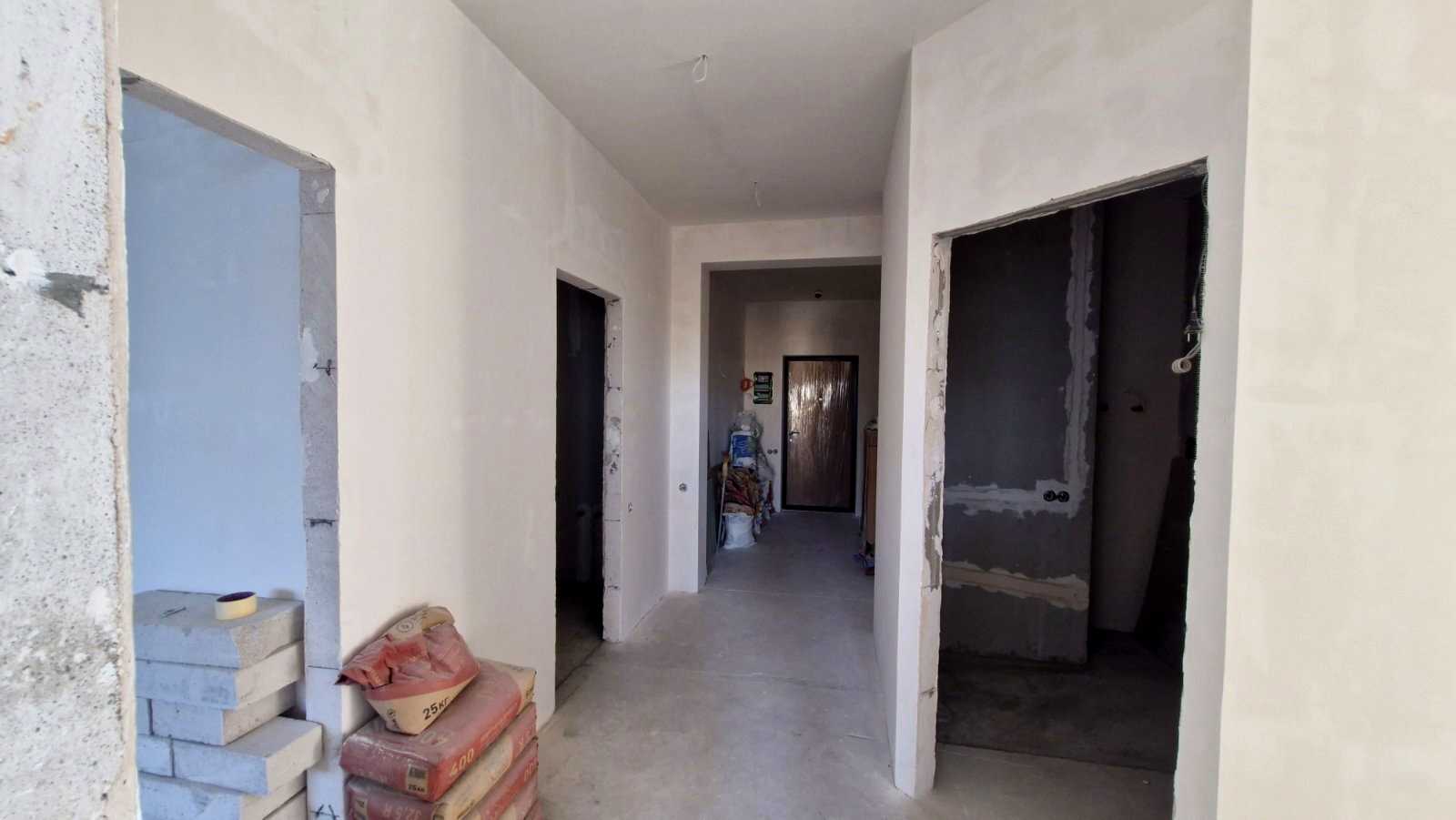 1877932533711921