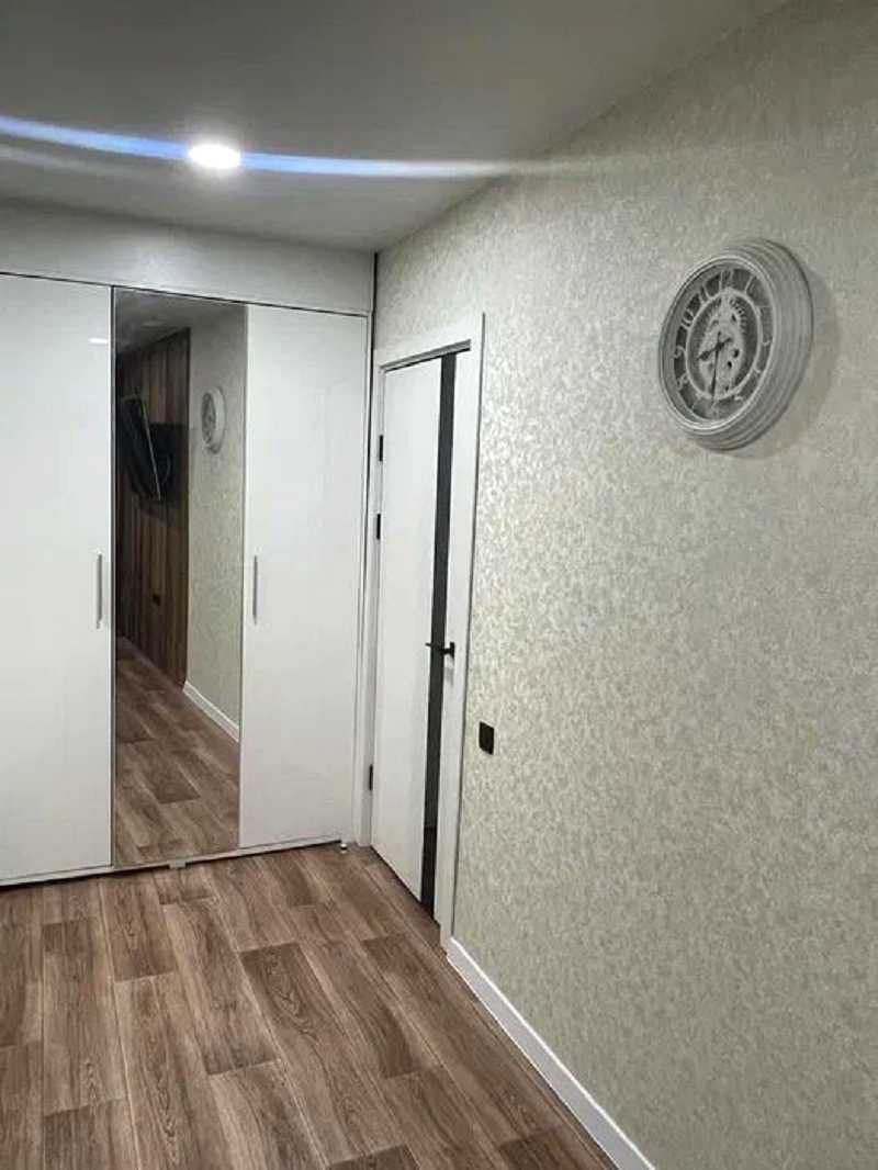 1877932714199360