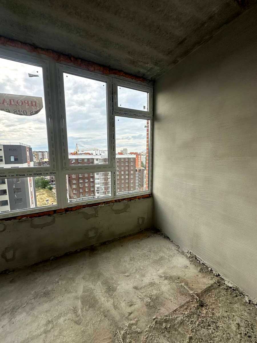 1877933296785094