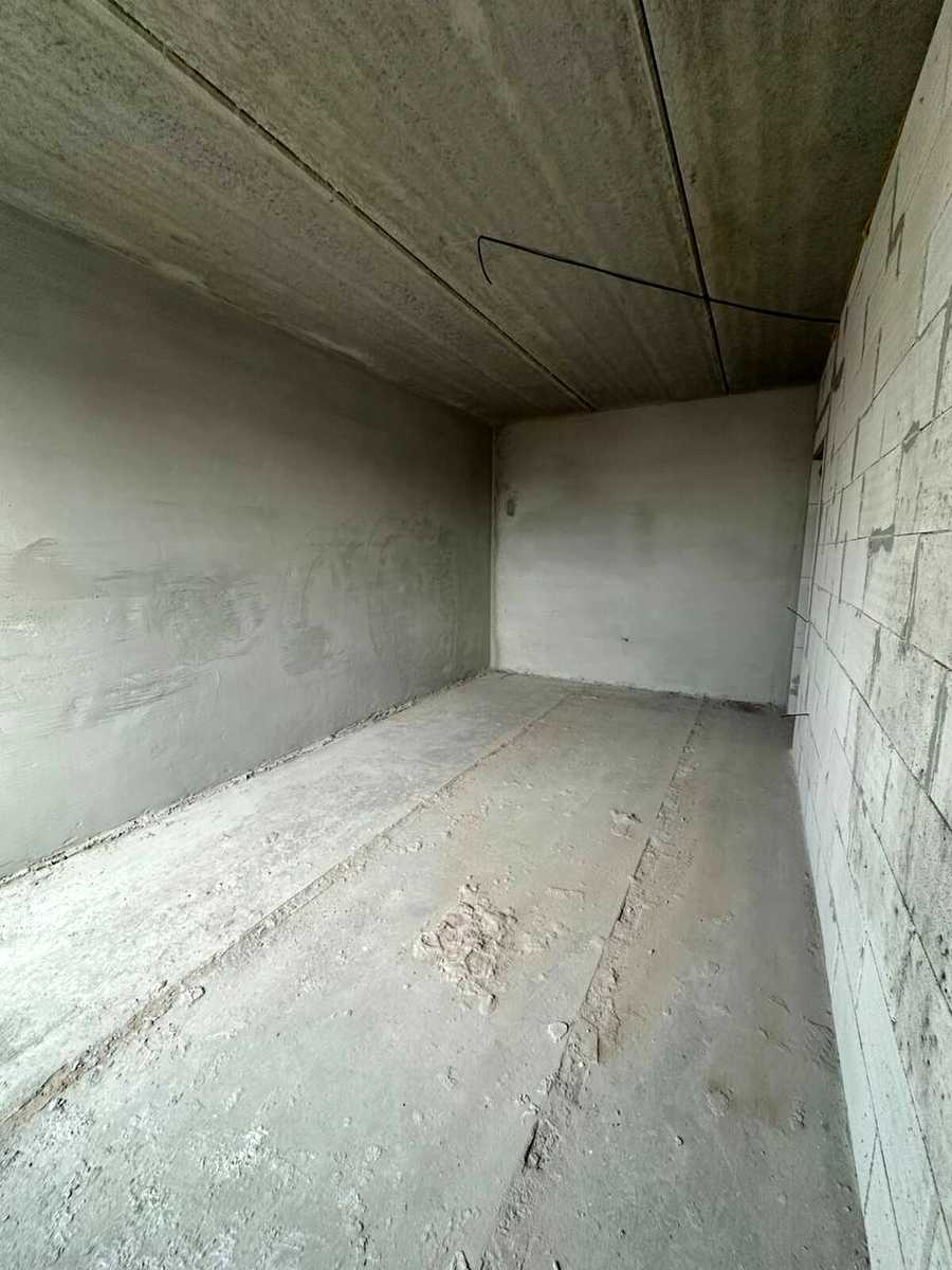 1877933297775435