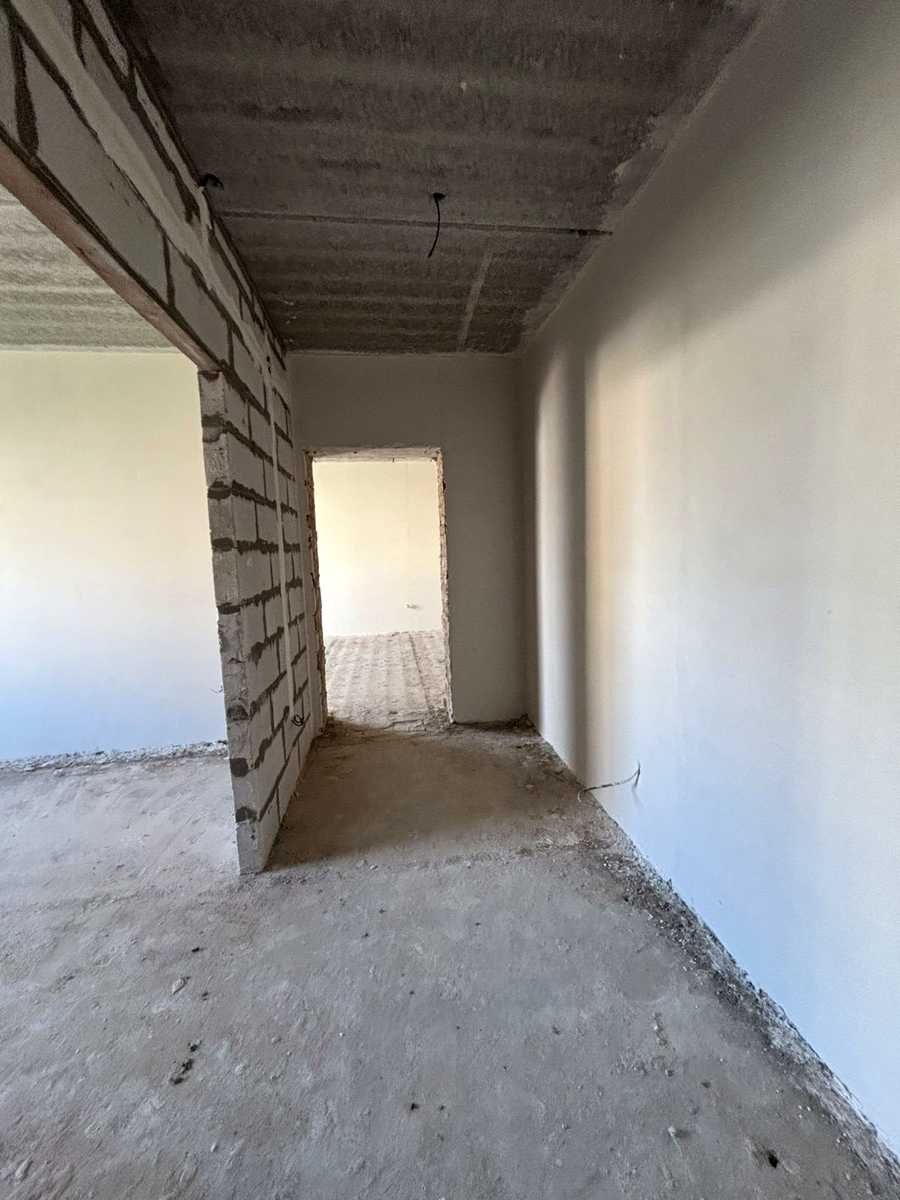 1877933653777733
