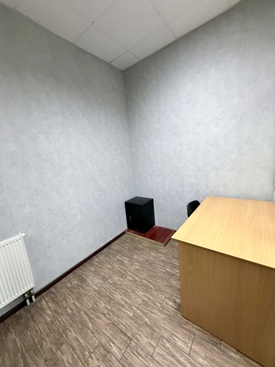 1877934639720350
