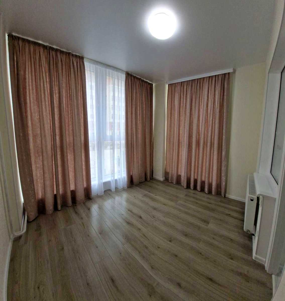 1877935495999298